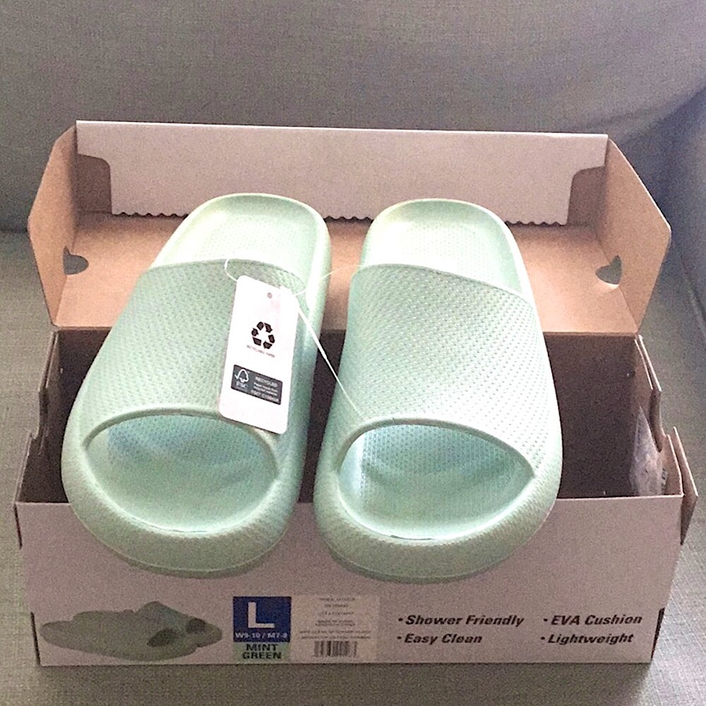 32 Degrees Unisex Cushion Slide Sandal Women's Ultra-soft EVA Indoor Outdoor